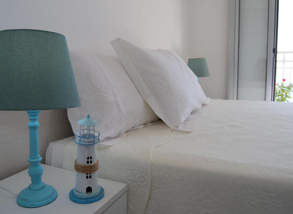 B&B Capo Rizzuto Fronte Mare Bagian luar foto