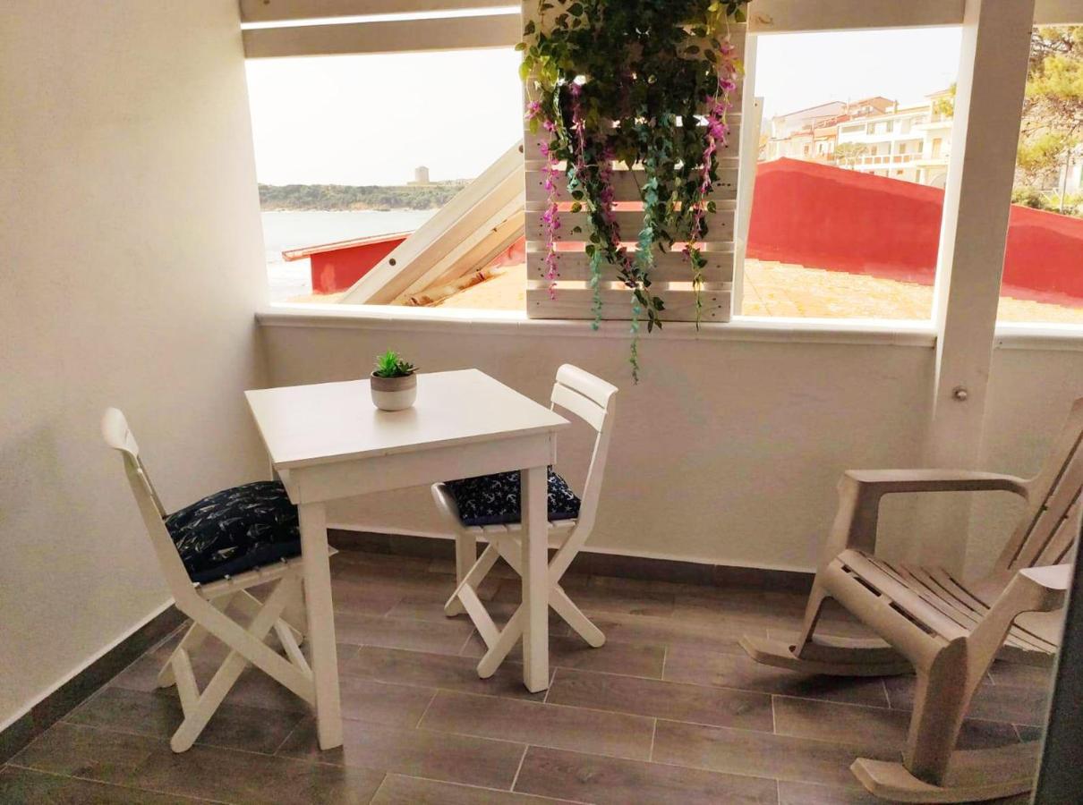 B&B Capo Rizzuto Fronte Mare Bagian luar foto