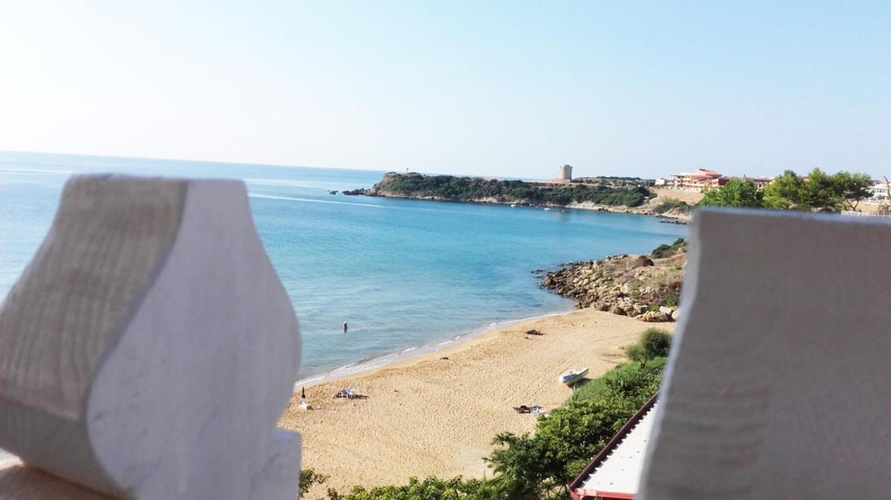 B&B Capo Rizzuto Fronte Mare Bagian luar foto